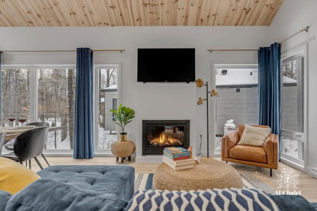 Chalet Bellevue Luxe Avec Spa Et Local A Velo Pont-Rouge المظهر الخارجي الصورة